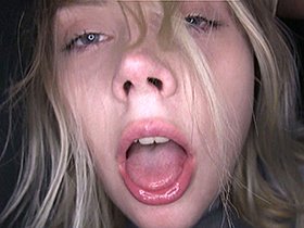 ずっと一人だと思っていたよ…ある日突然、何もしゃべらない少女と二人暮らし絵を描くことが大好きな彼女に僕はおちんちんの楽しさを教えました。　サンプル画像06